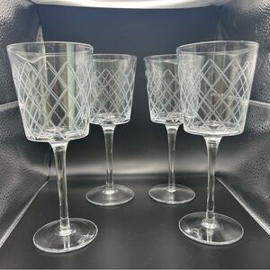 Noble Excellence Blown Glass Etched Criss Cross 8” Wine Glasses Set Of 4 VTG